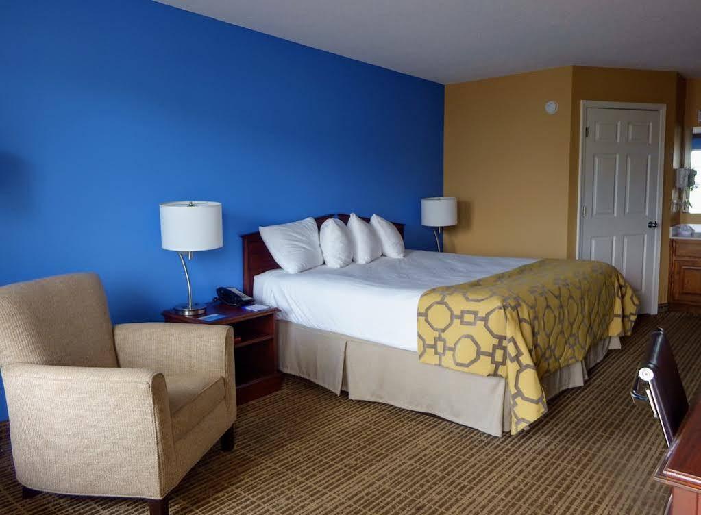 Baymont By Wyndham Florence/Muscle Shoals Extérieur photo