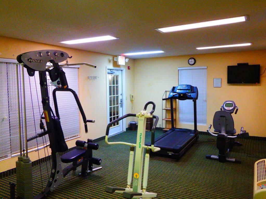 Baymont By Wyndham Florence/Muscle Shoals Extérieur photo